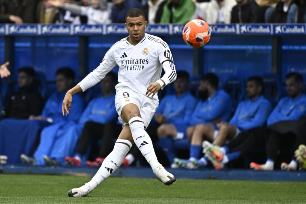 FBL-ESP-LIGA-ALAVES-REAL MADRID