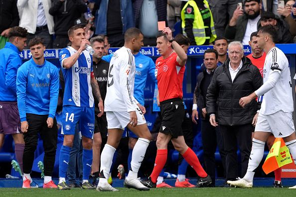 Deportivo Alaves v Real Madrid CF - La Liga EA Sports