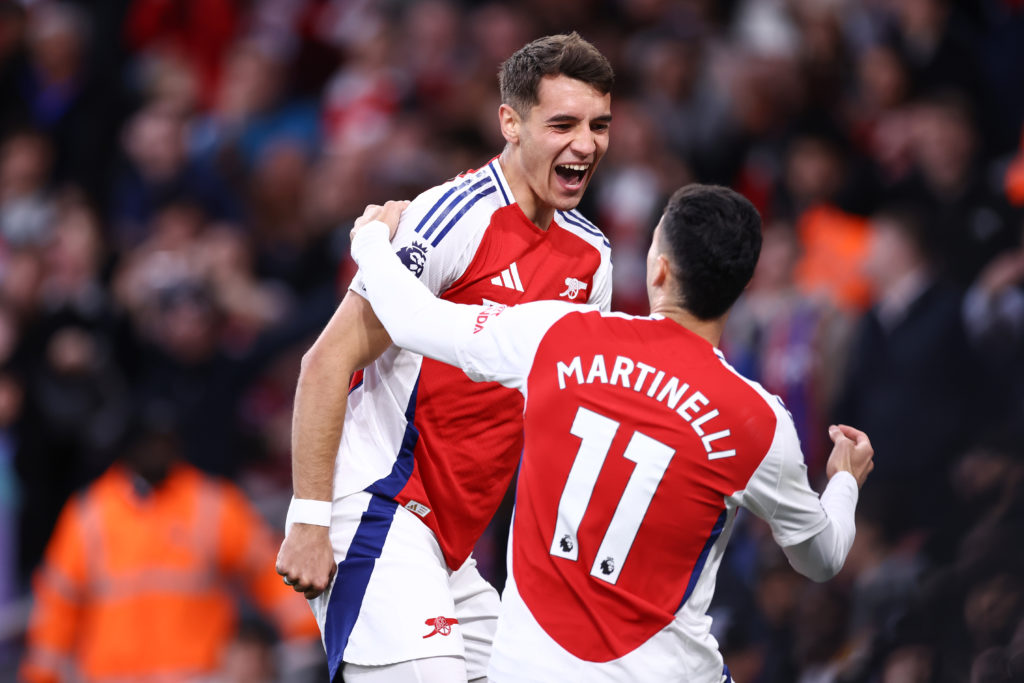 Jakub Kiwior celebrates scoring with teammate Gabriel Martinelli during Arsenal FC v Crystal Palace FC in the Premier League clash.