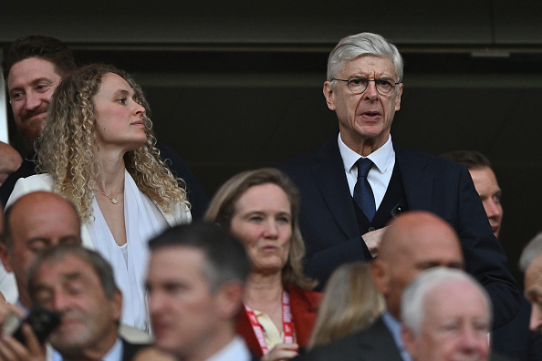 Arsenal FC v Paris Saint-Germain - UEFA Champions League 2024/25 Semi Final First Leg