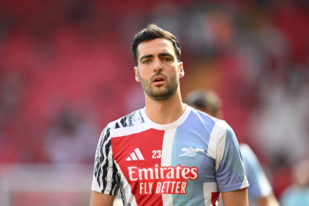 Mikel Merino warming up ahead of an Arsenal game