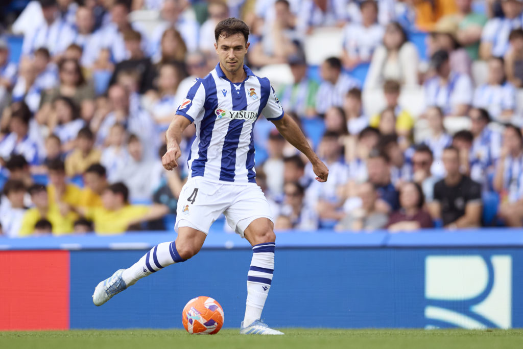 Martin Zubimendi with the ball during Real Sociedad vs Girona