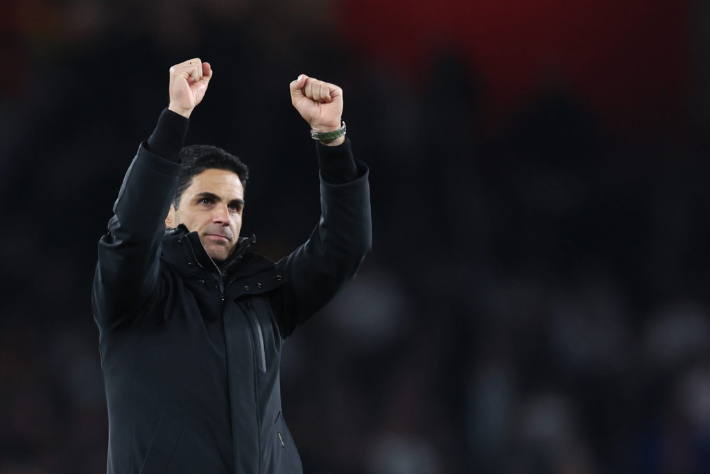 Mikel Arteta celebrates during an Arsenal match
