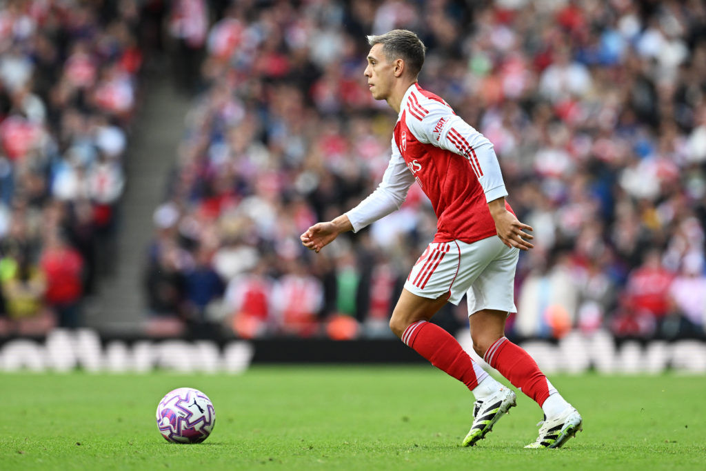 Leandro Trossard in action for Arsenal