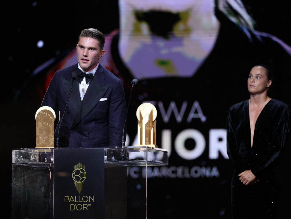 FBL-AWARD-BALLON D'OR-2025
