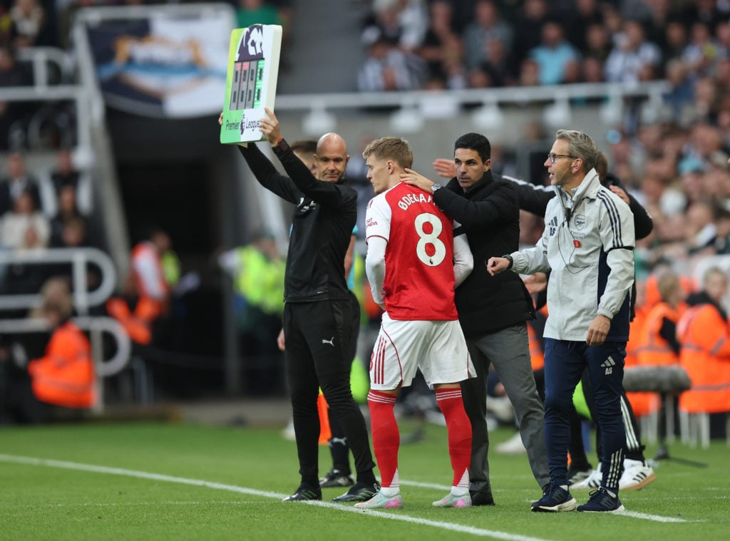 Newcastle United v Arsenal - Premier League