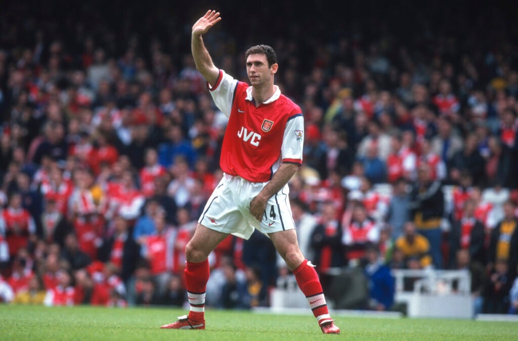 Martin Keown in action for Arsenal vs Aston Villa