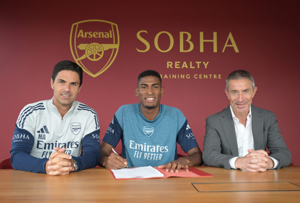 Cristhian Mosquera unveiled as new Arsenal signing alongside Mikel Arteta and Andrea Berta