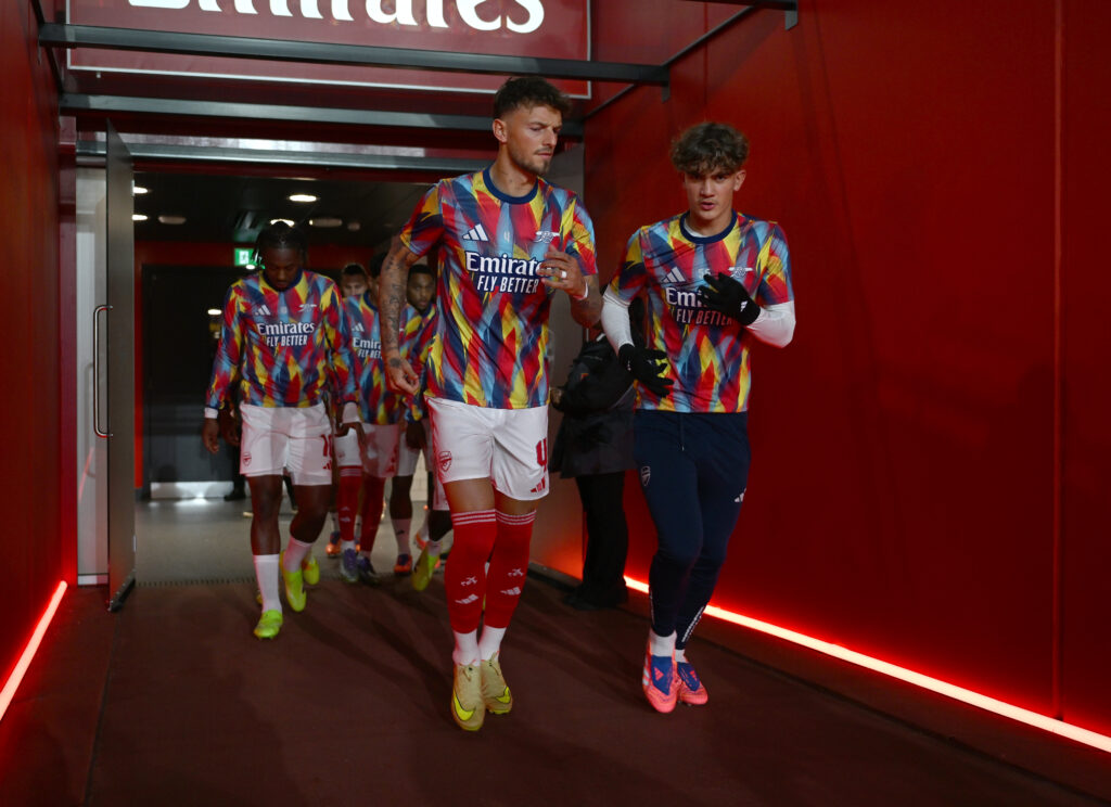Ben White and Max Dowman of Arsenal walk out for the warm up before the Carabao Cup Fourth Round match between Arsenal and Brighton & Hove Albion.
