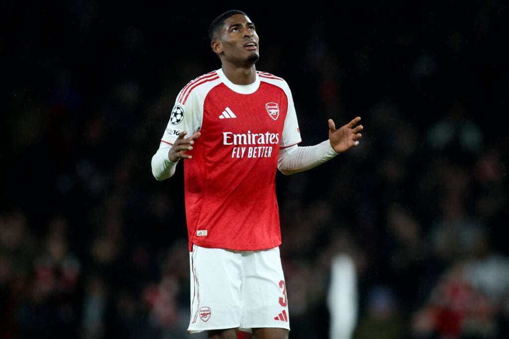Cristhian Mosquera looks up during Arsenal vs Bayern Munich