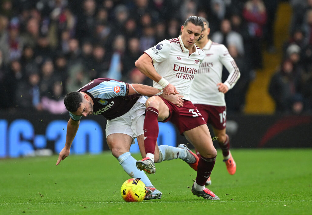 Aston Villa v Arsenal - Premier League