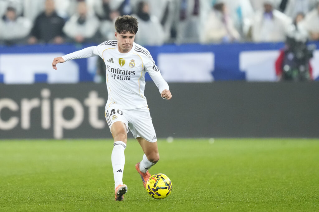 Vikctor Valdepenas in action for Real Madrid