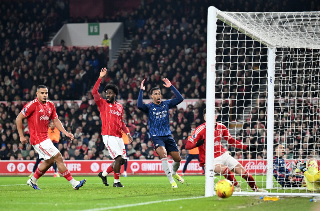 Gabriel Martinelli misses a sitter during Nottingham Forest vs Arsenal