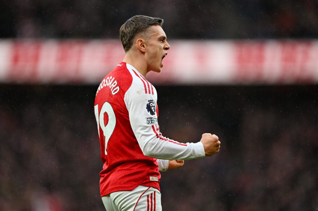 Leandro Trossard celebrates after an Arsenal goal