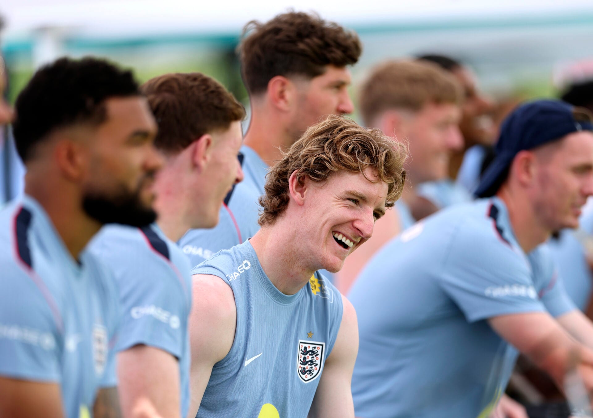Anthony Gordon claims one Arsenal player is simply ‘incredible’—here’s what that means.