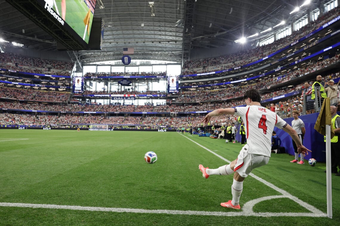 Photo by Aric Becker / AFP via Getty Images